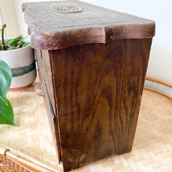 SOLD Vintage 70s Recipe Box - Picture 3 of 6